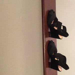 Tory Burch wedge black suede shoes sz. 7 1/2